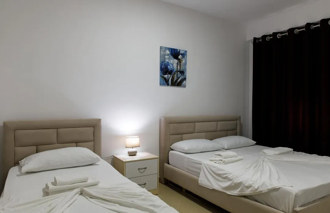 Grand Blue Aparthotel-1
